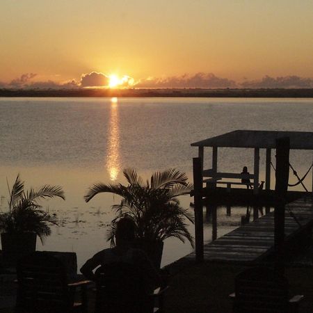 Tropic Bacalar Hotel Exterior photo