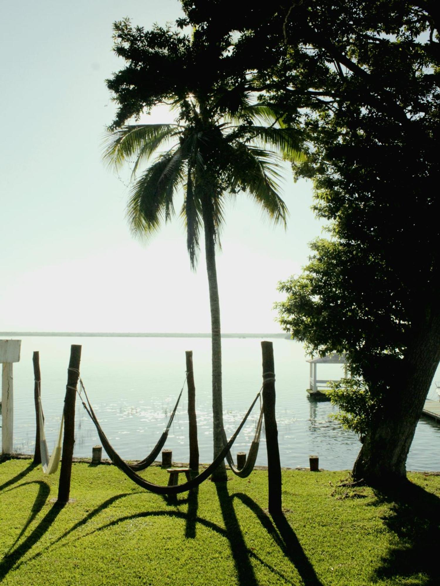 Tropic Bacalar Hotel Exterior photo
